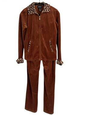 VINTAGE METRO STYLE Y2K Brown Velour Track Suit Size Small/Tall